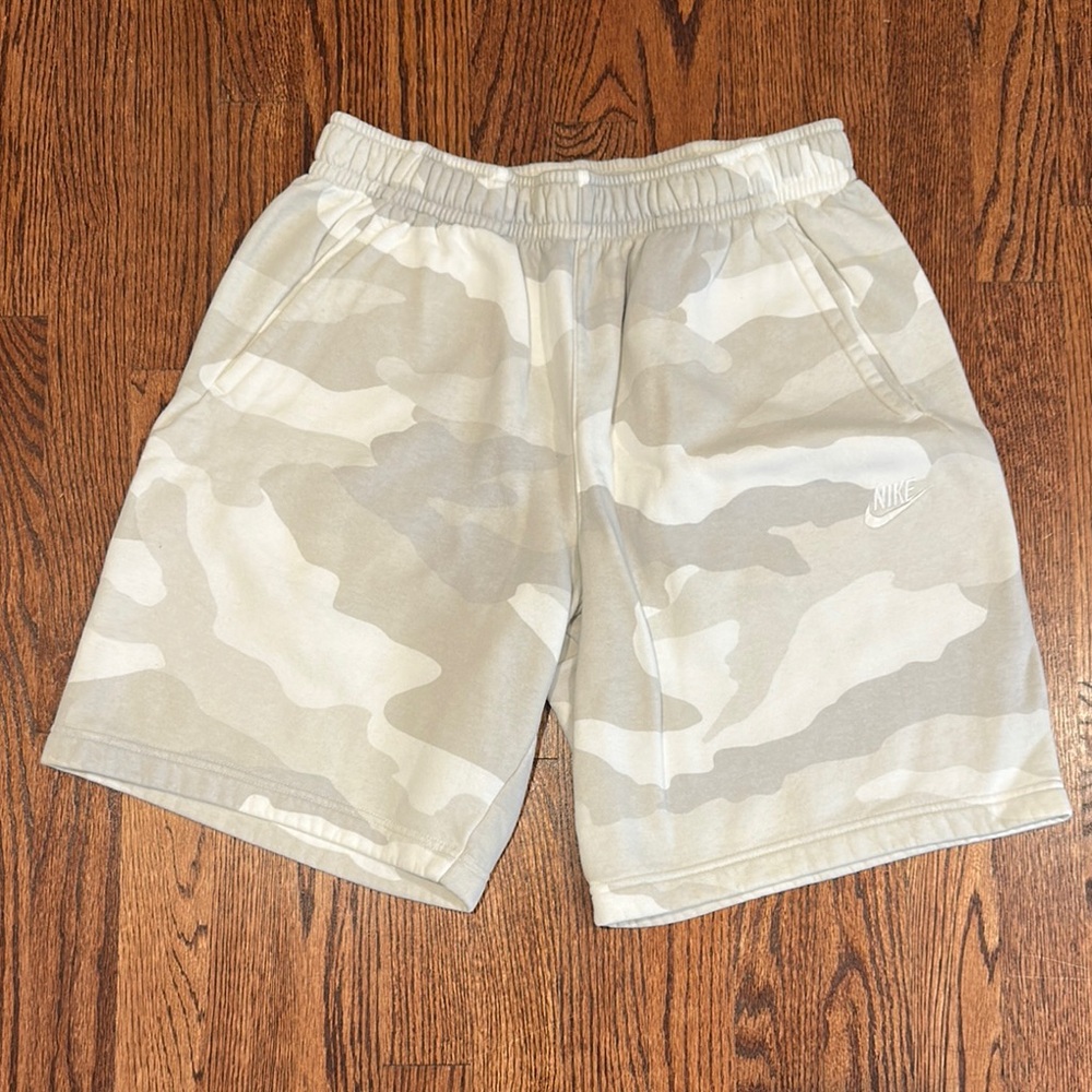 Nike Men's Camouflage Shorts - Gray and Beige